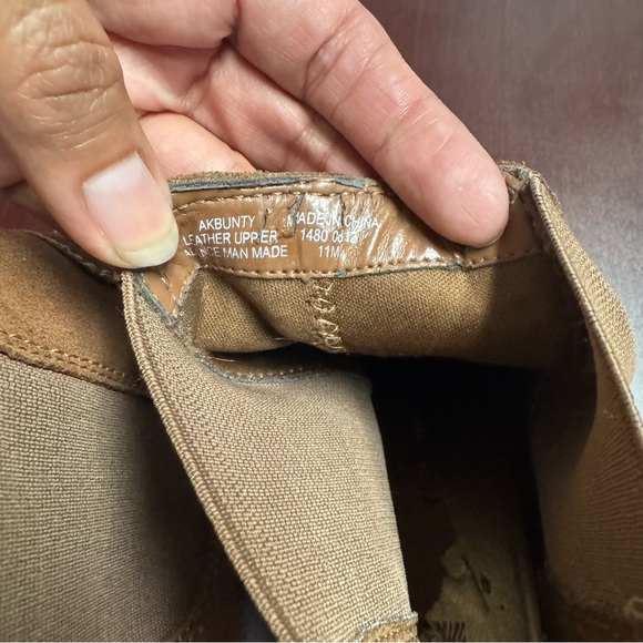 Anne Klein Brown Suede Ankle Boots Size 11 Round Toe Block Heel Casual Neutral - Picture 8 of 12